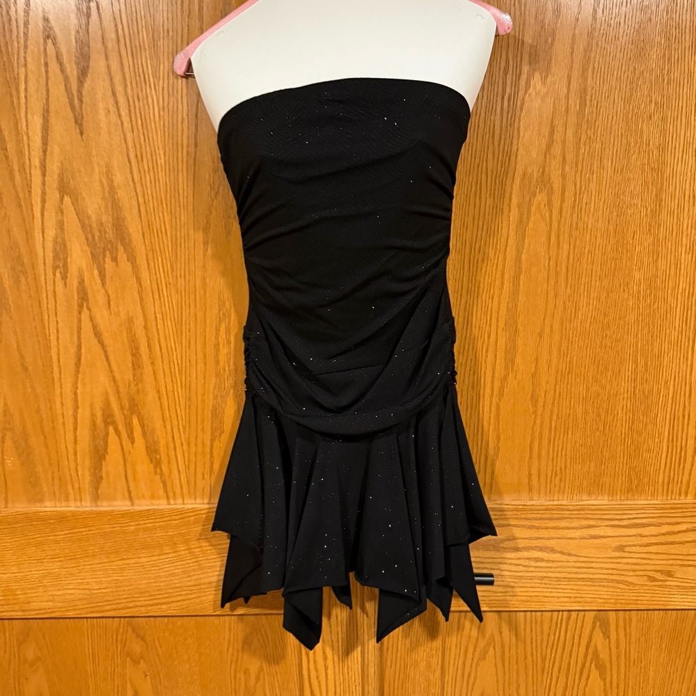 Ruby Rox Black Strapless Mini Dress with Glitter